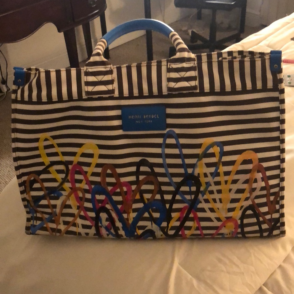 Cute limited edition Henri Bendel bag.